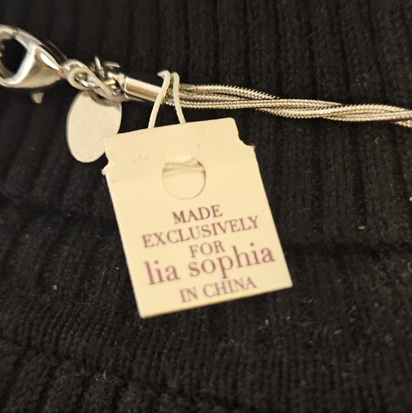 Lia Sophia Long Pendant Necklace – Dual Square Drop on Silver Multi-Strand Chain - Picture 4 of 6